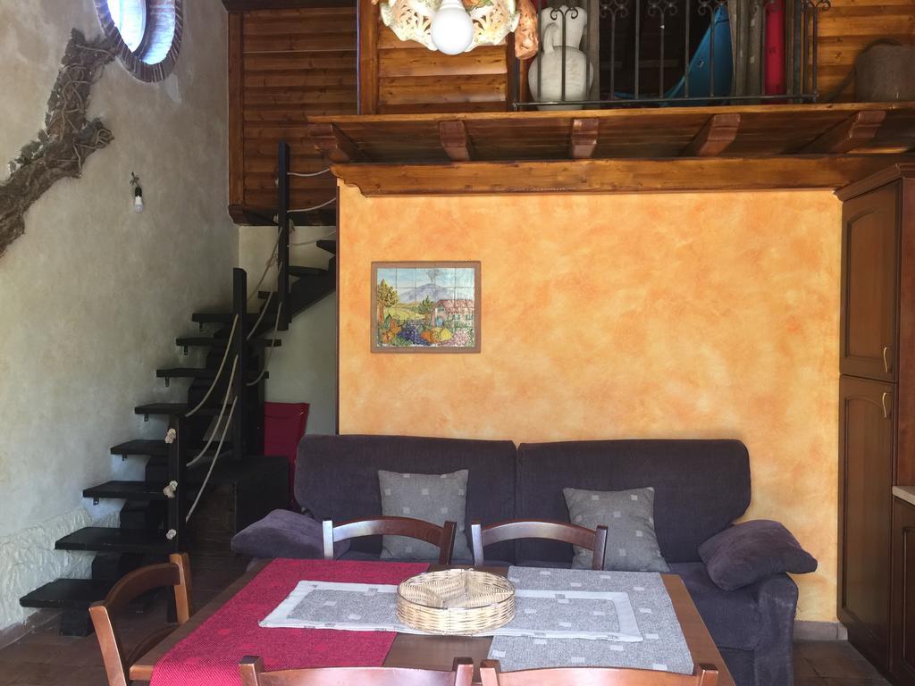 Casa Etna Villa Bronte Buitenkant foto